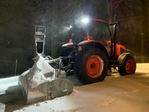 Snow Plowing and Snow Removal Glastonbury CT